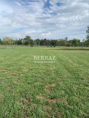 Lote Venta De 1217 M2 En Club De Campo Los Palenques Manzanares Pilar