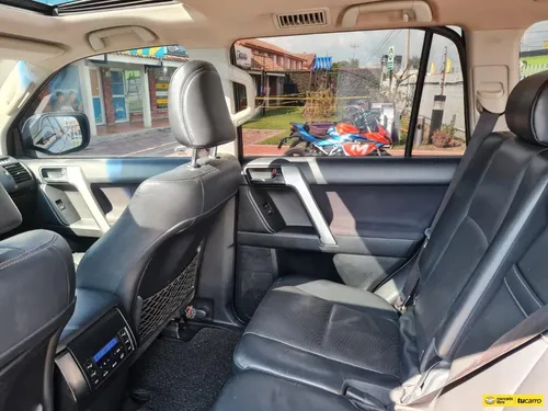 Toyota Prado TXL 3.0cc AT AA 4X4