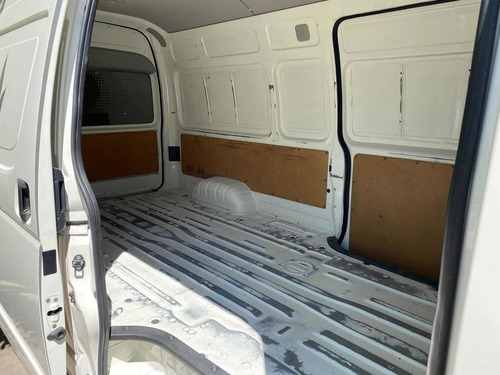 Imagen 9 de 15 de Toyota Hiace 2018 2.7 Panel Super Larga Mt