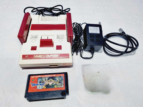 68- Nintendo Famicom Em Excelente Estado