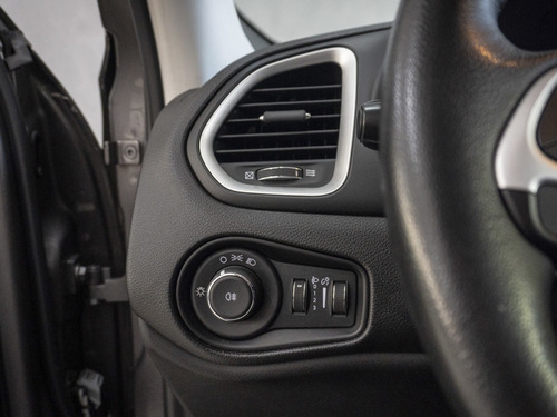 Jeep Renegade 1.8 16V FLEX 4P AUTOMÁTICO