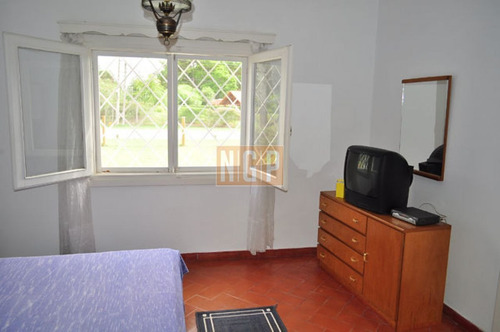 Imagen 27 de 30 de Casa Ubicada En Cantegril Con Lindo Terreno