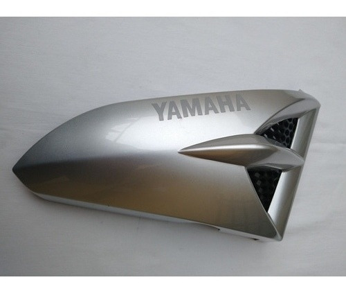 Toma Aire Deflector Yamaha Ybr Gris Plata Original Derecha