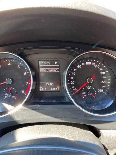Volkswagen Vento 2.5 170hp Advance Tip Plus, Triptonic 2015