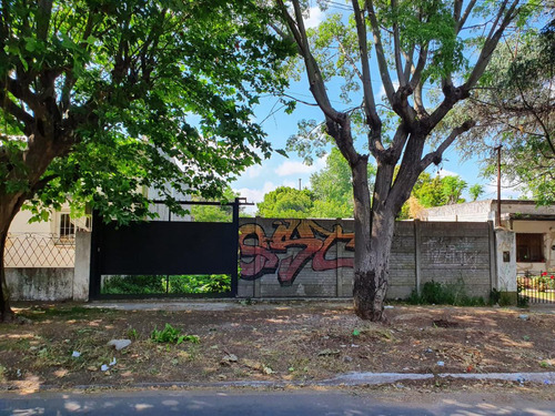 Terreno De 536 M2 Cerca Del Centro De Berazategui. Se Escuchan Ofertas Por Permuta O Pago En Metros!