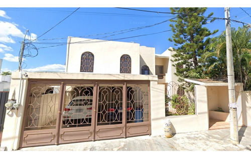 Casa En Remate En Jardines De Mérida, Yucatan F-511