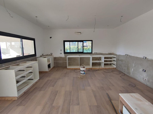 Imagen 10 de 20 de Venta Casa Harás Santa María Al Golf