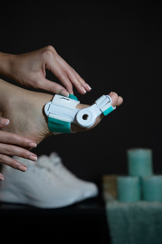 Férula Para Juanetes Nextep® Ajustable Gel Plástico 1 Par Color Blanco