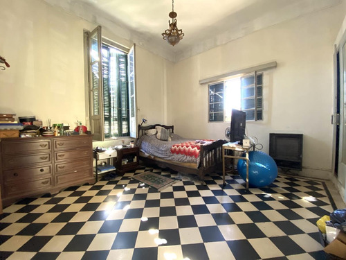 Imagen 13 de 30 de Casa De 5 Dormitorios A Reciclar En Venta Roldan Ideal Proyecto