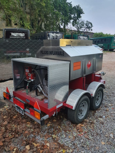 Trailer Mactrail Surtidor Movil Capacidad 1470 Lts