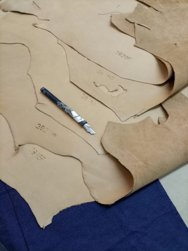 Imagen 6 de 7 de Delantal Jean Y Cuero Vacuno Con Porta Repasador O Toalla