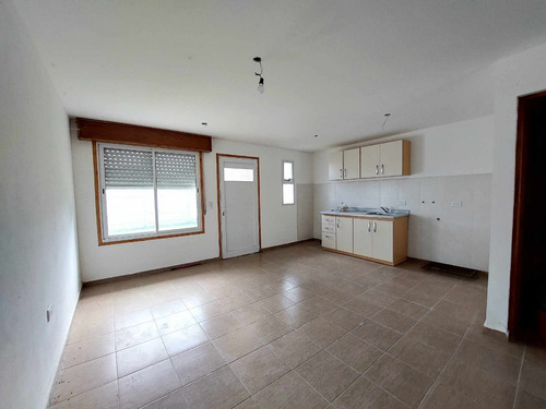 Oportunidad - 2 Duplex Cercano A La Playa - Santa Clara