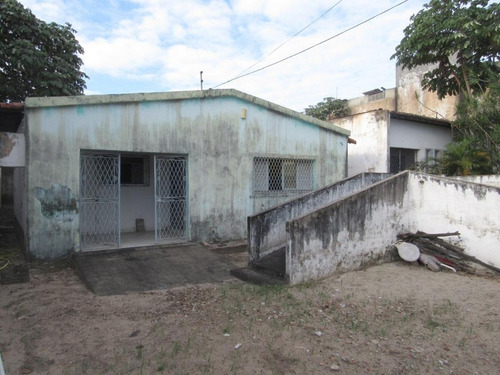 Casa Para Alugar, 130 M² Por R$ 1.800,00/mês - Lagoa Nova - Natal/rn - Ca7356