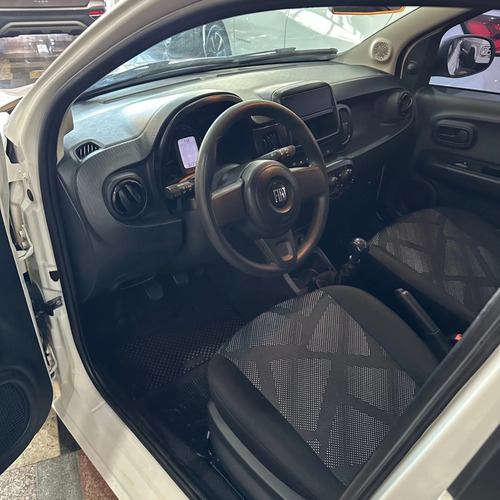Fiat Mobi 1.0 EVO FLEX LIKE. MANUAL