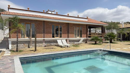 Quinta En Venta En La Presa De La Purísima Con 3 Cabañas