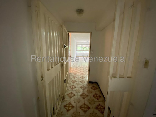 En Venta Apartamento En La Florida! Excelente Ubicación