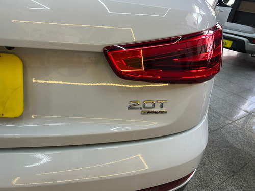 Audi Q3 2.0 TFSI Quattro 180cv Automatica 2014 Completo Teto Couro Baixa Km