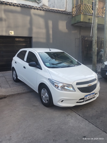 Chevrolet Onix 1.4 Joy Ls 98cv