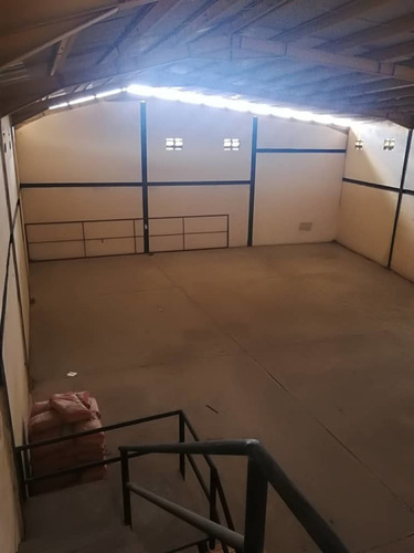 Inmobipiña Vende Galpon En Zona Industrial Los Pinos, Puerto Ordaz, Estado Bolivar, Lp