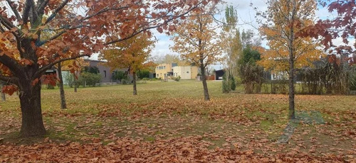 Lote En Venta En El Barrio Altos De Manzanares