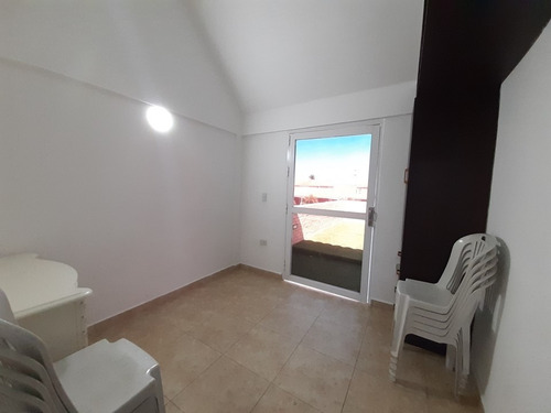 Imagen 4 de 25 de Venta De Town-house Con Amplia Terraza En El Conjunto Residencial, Playuela.