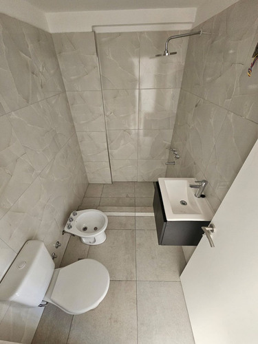 Venta Monoambiente Divisible C/balcon A Estrenar