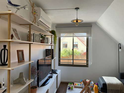 Casa En Venta En Lo Barnechea