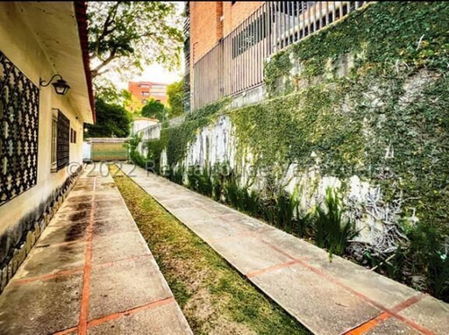 Imagen 22 de 25 de Casa En Venta Los Palos Grandes Mls #22-28579 Ingrid Guzman