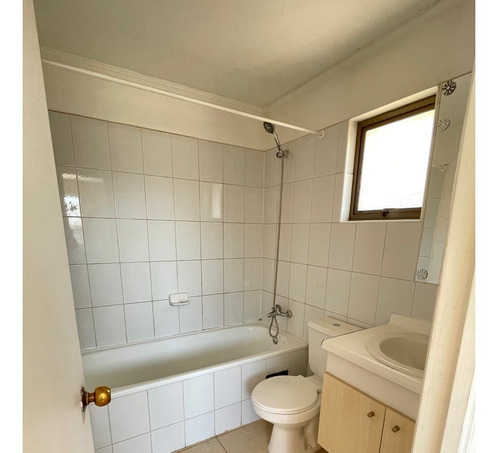 Imagen 12 de 16 de Excelente Casa En Barrio Portezuelo, Colina.
