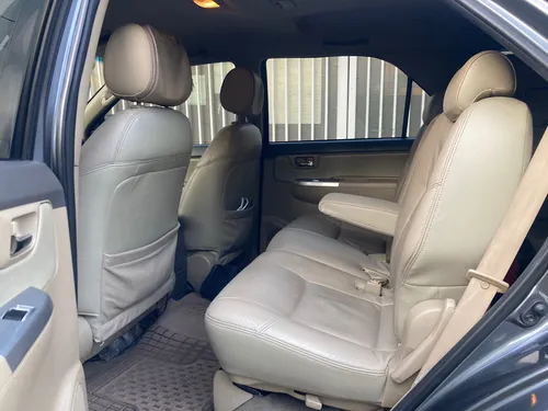 Toyota Fortuner 2.7l 4x2