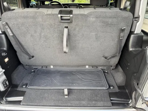 Jeep Wrangler 3.6 Sport
