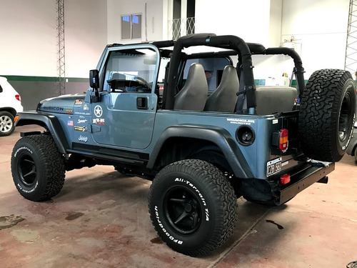 Jeep Wrangler 4.0 L Sport