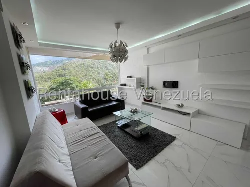 Apartamento En Lomas Del Sol