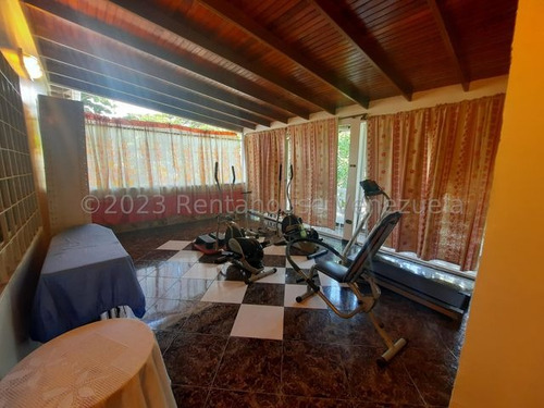 Casa En Venta En Castillejo Mls #24-3074