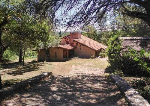 Casa 3 Dormitorios En Villa De Las Rosas Traslasierra (058)
