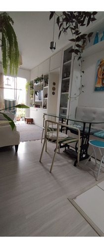 Apartamento À Venda Na Rua José Bento, Cambuci, São Paulo - Sp - Liv-11540