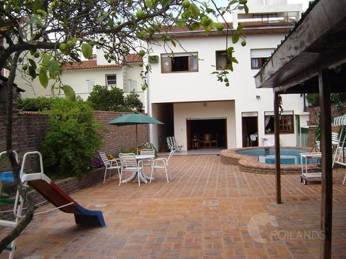 Imagen 15 de 30 de Venta Casa 5 Ambientes Pileta Quincho Parrilla Vicente Lopez Olivos