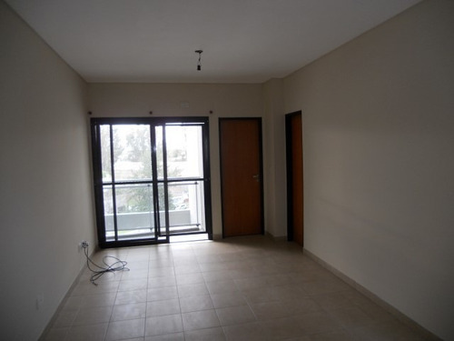 Imagen 4 de 13 de Venta De Departamento 1 Dormitorio C/ Cochera 119 E/71 Y72