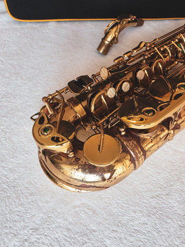 Saxo Alto Conductor Remate Remate Dorado (Usado)