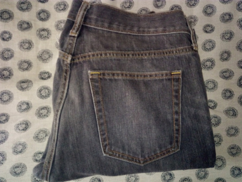 Jean Old Navy Boot-cut. Original . Usado.