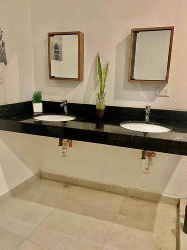Casa De Una Planta, 3 Recámaras Y 3 Baños