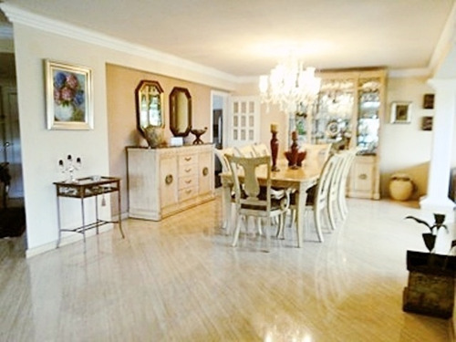Imagen 2 de 14 de Colinas De Valle Arriba Apartamento En Venta 300m2 Riv Jg