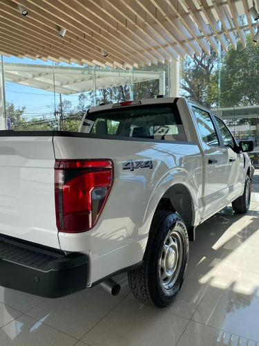 Ford F-150 5.0L Xl Doble Cabina V8 4X4 At