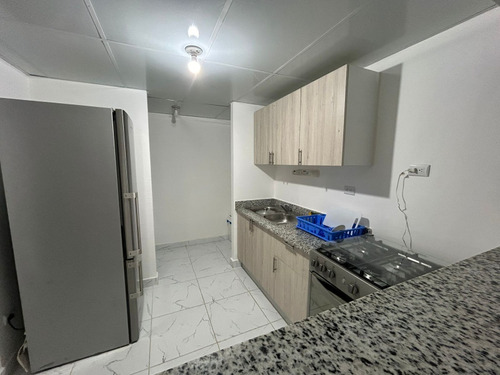En Venta Apartamento Moderno Y Económico Con Patio