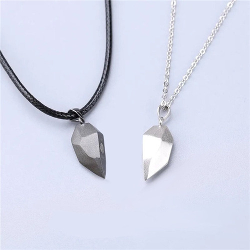 W Set De 2 Collares Magnéticos En Forma De Corazon Dividido