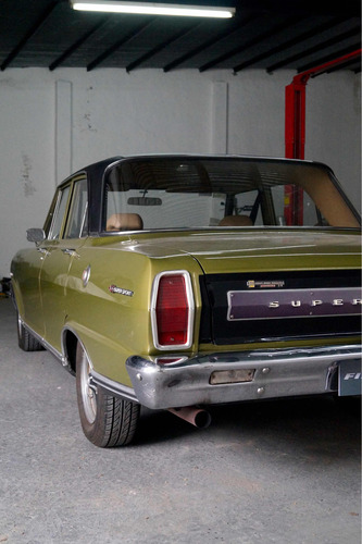 Chevrolet 400 Super Sport