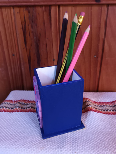 Intensamente Vergüenza Porta Lápiz De Madera + 5 Lápices
