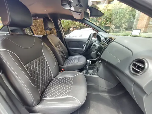 Renault Logan 1.6 Privilege / Intens
