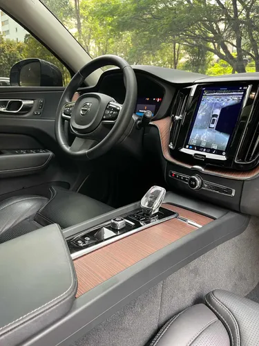 Volvo Xc60 2023 Recharge Ultimate T8 2.0 Awd Gasoelec