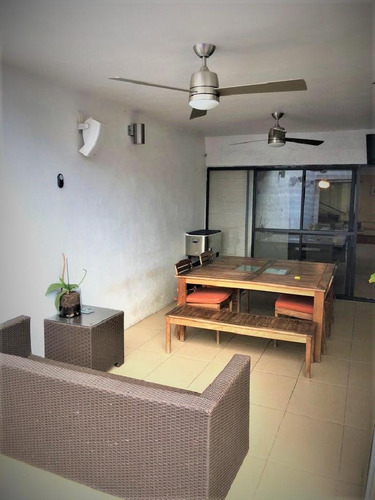 Imagen 15 de 20 de Casa Con Alberca Propia Con Ampliación Y Terreno Excedente En Juriquilla Santa Fe